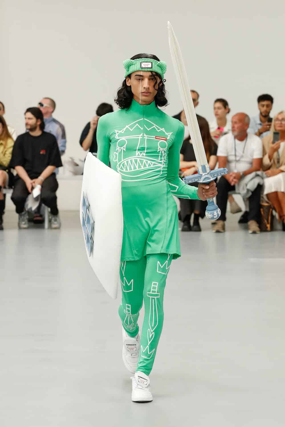 最も完璧な Charles Magazine 10 - SS24 Menswear Loverboy: Jeffrey サロペット+オーバーオール